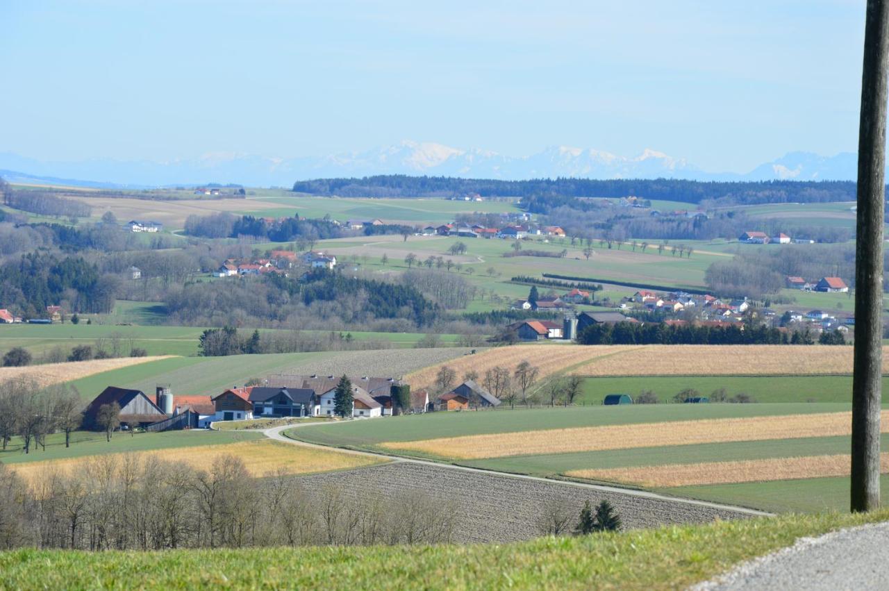 Schnatterhof Villa Lambrechten Kültér fotó